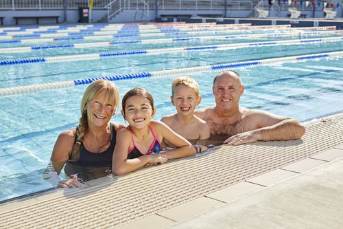 Aquatics_Family_2-(1).jpg